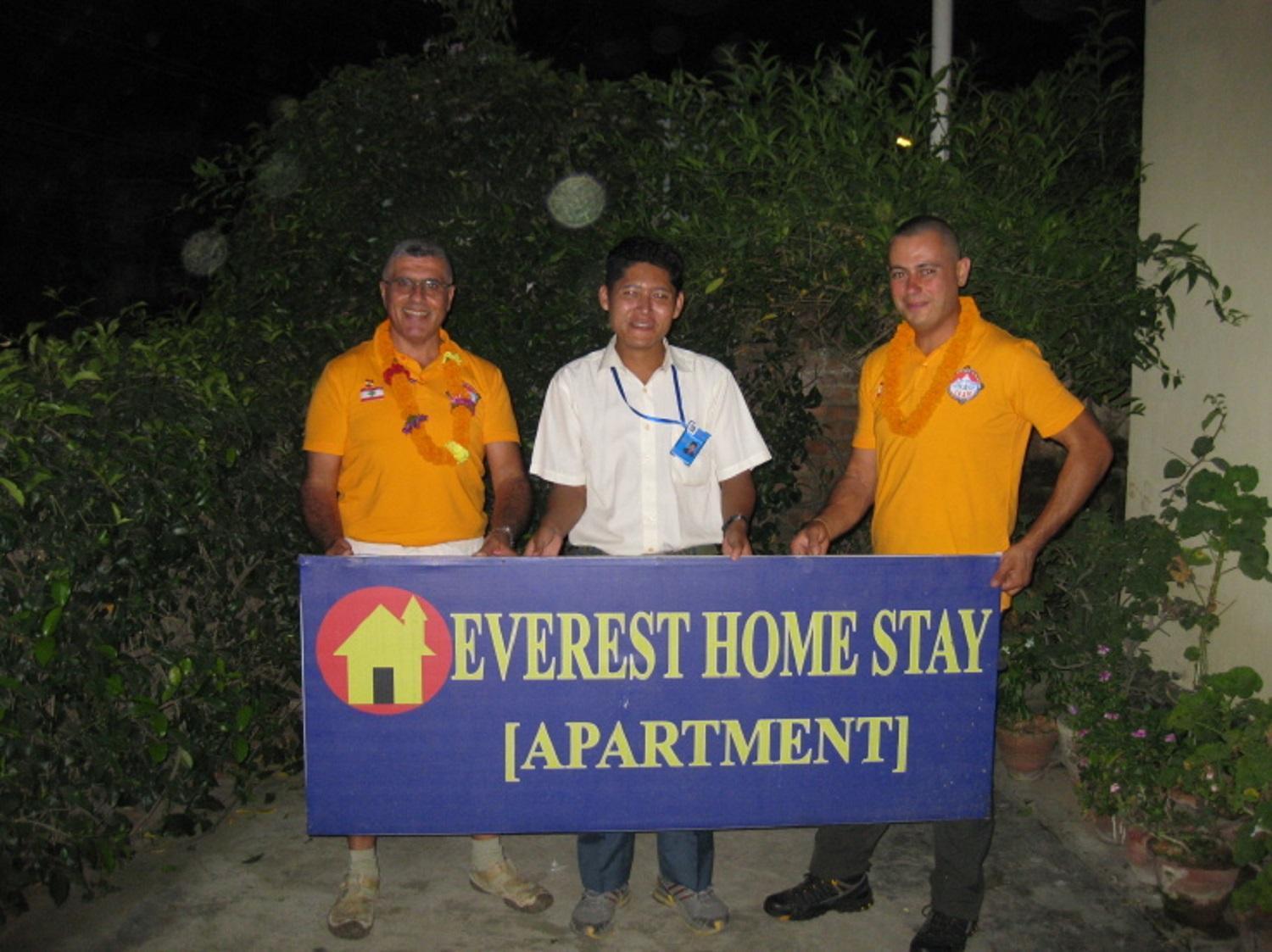 Everest Home Stay Apartment Lalitpur Exterior foto
