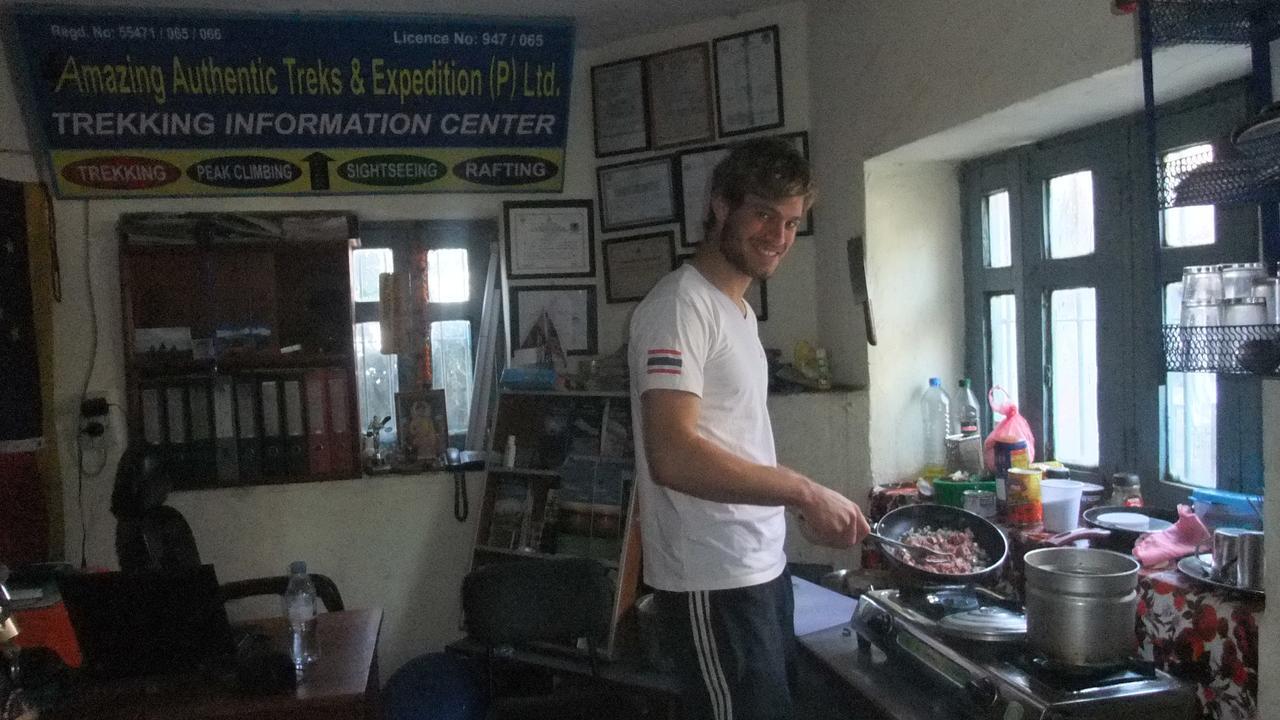 Everest Home Stay Apartment Lalitpur Exterior foto